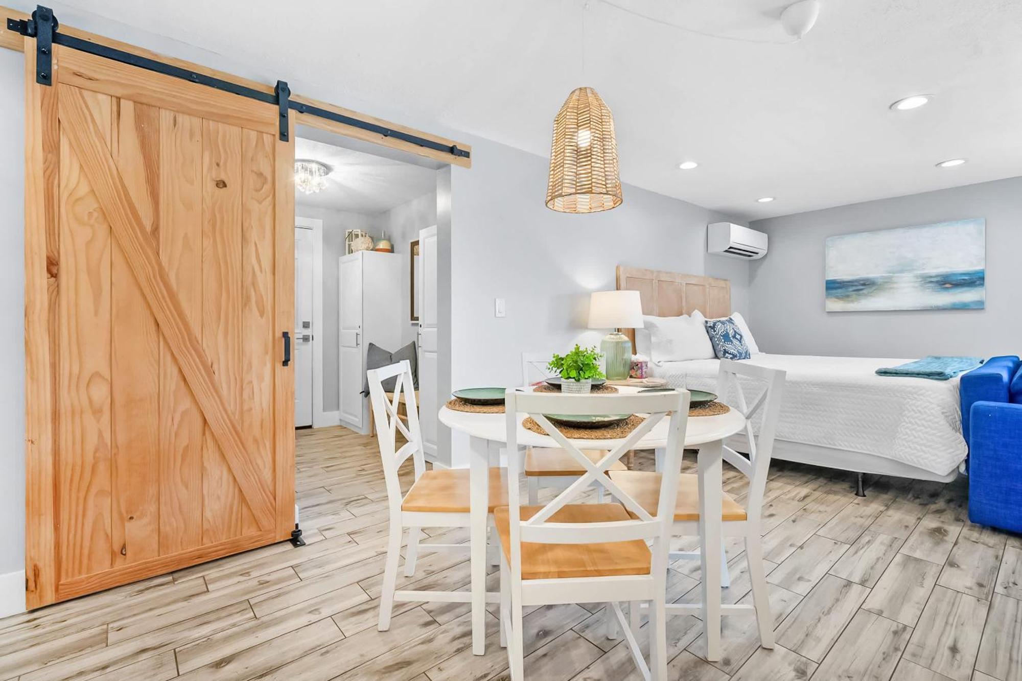 Coral Cottage, Stylish Studio Suite On Canal, Walkable To Beach, Private Parking St. Augustine Eksteriør bilde